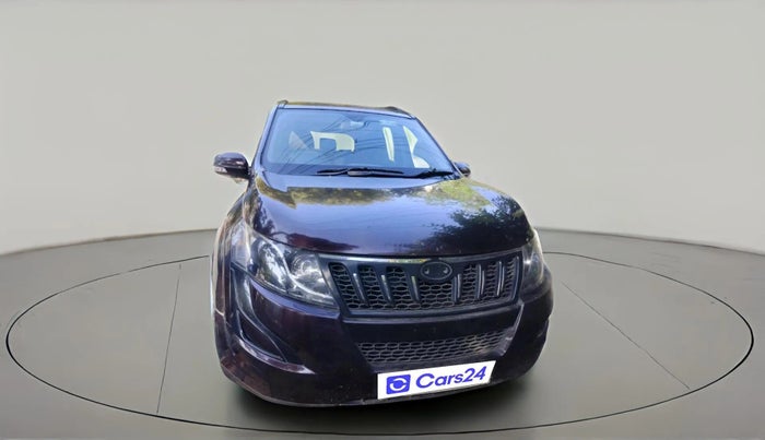 2016 Mahindra XUV500 W6, Diesel, Manual, 2,34,652 km, exterior