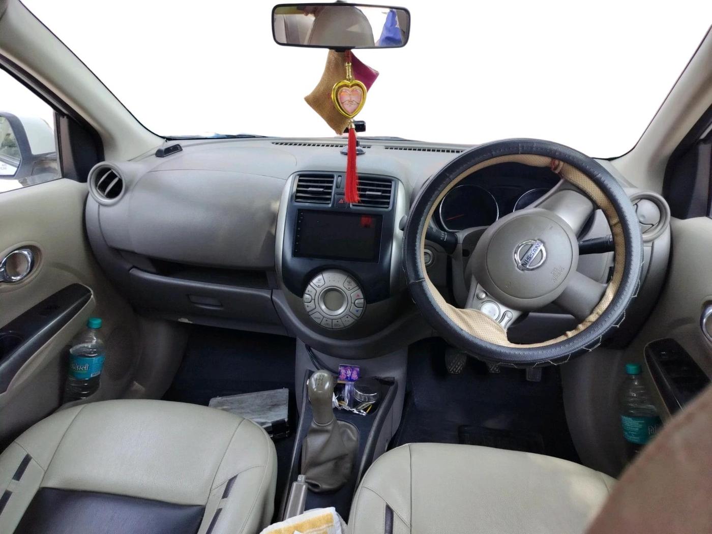 2011 Nissan Sunny XV PETROL, CNG, Manual, 1,03,926 km, interior