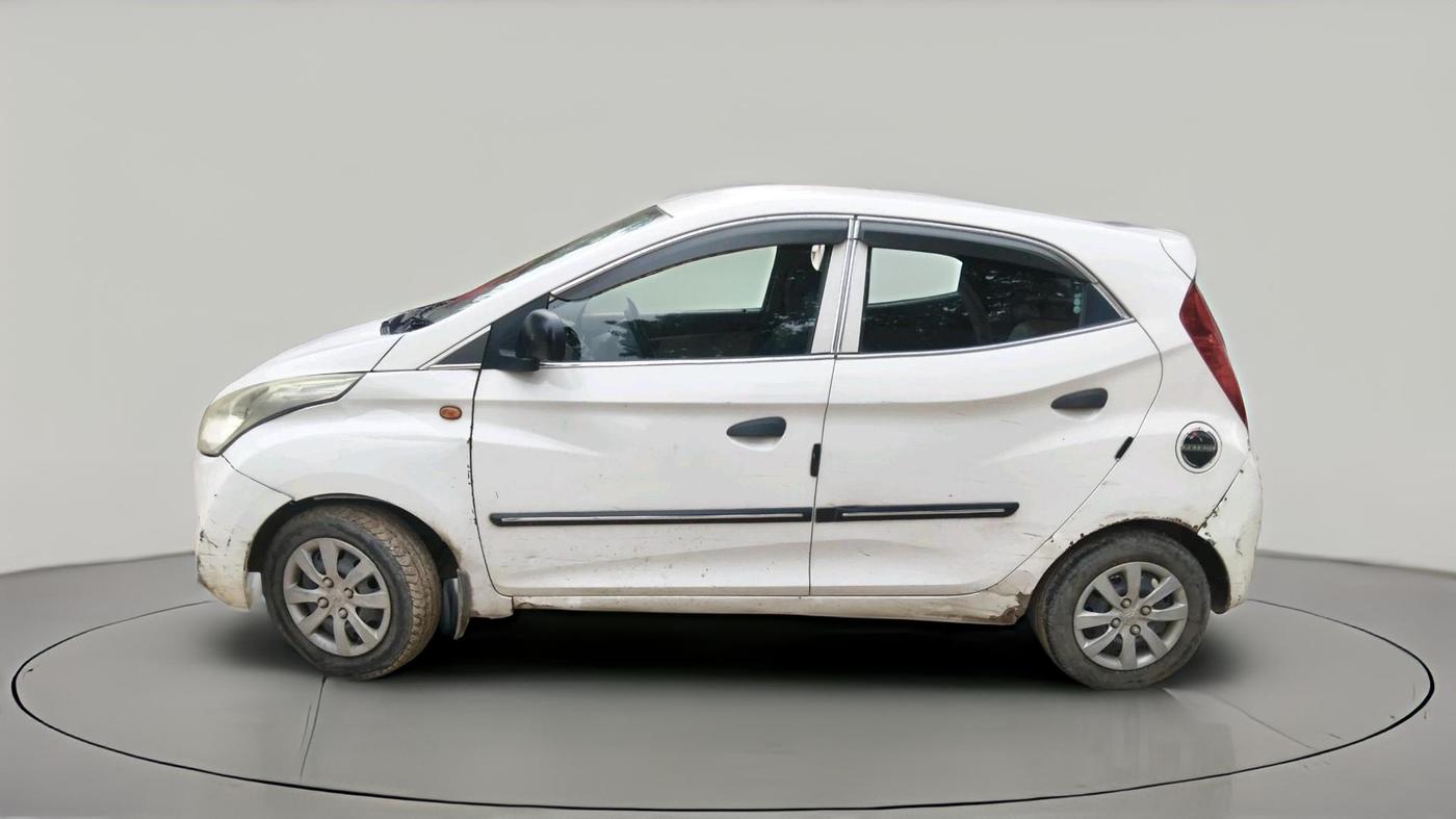 2013 Hyundai Eon MAGNA +, Petrol, Manual, 86,939 km, exterior