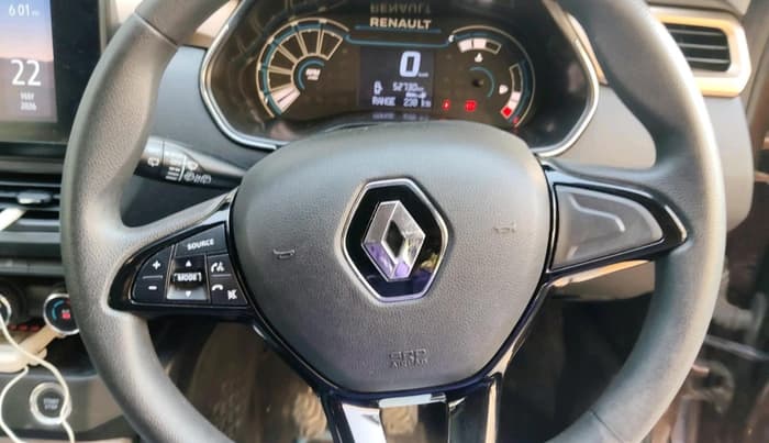 2022 Renault Kiger RXT MT, Petrol, Manual, 52,730 km, interior