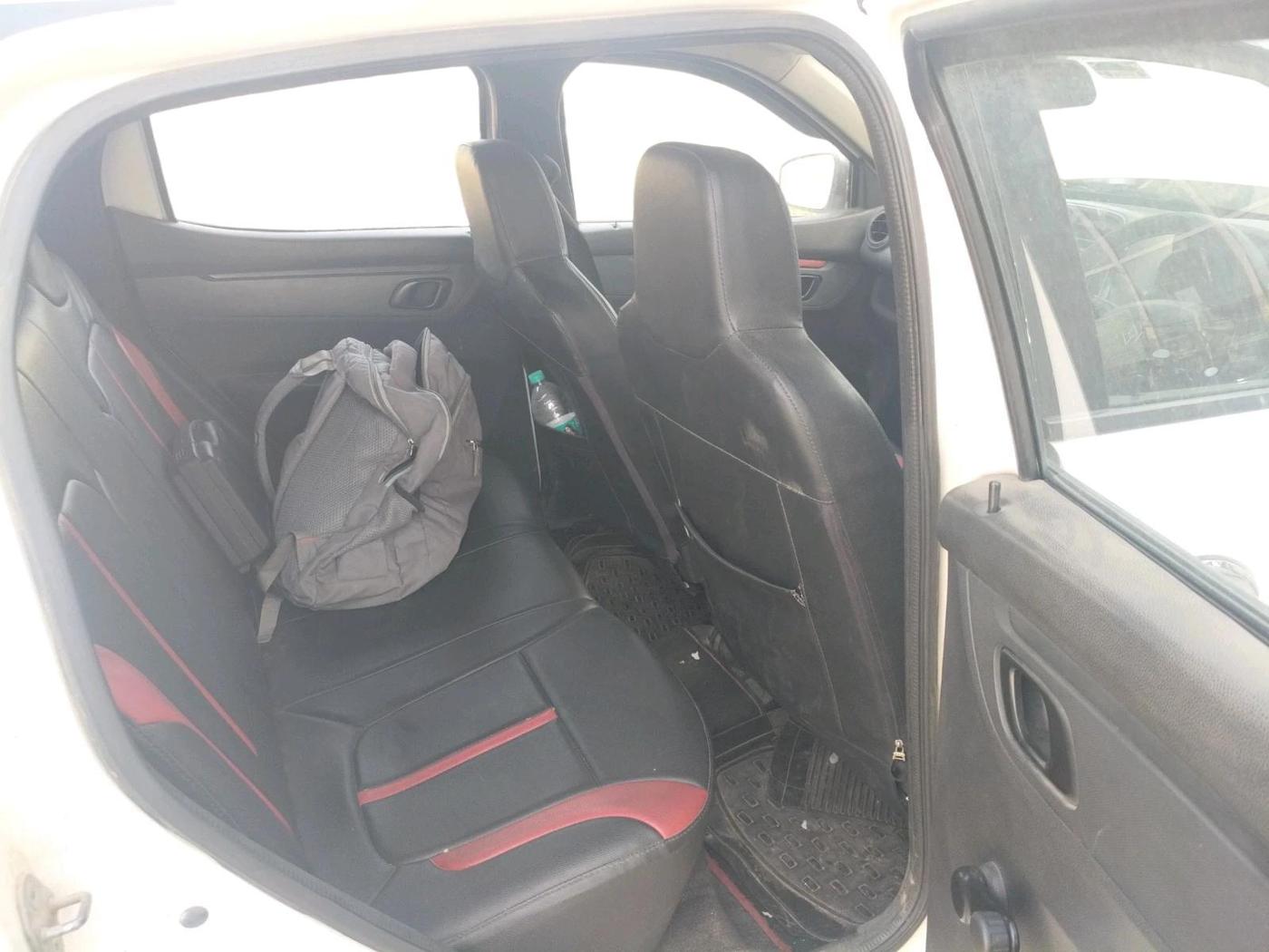 2016 Renault Kwid RXT 1.0 AMT (O), Petrol, Automatic, 54,289 km, interior