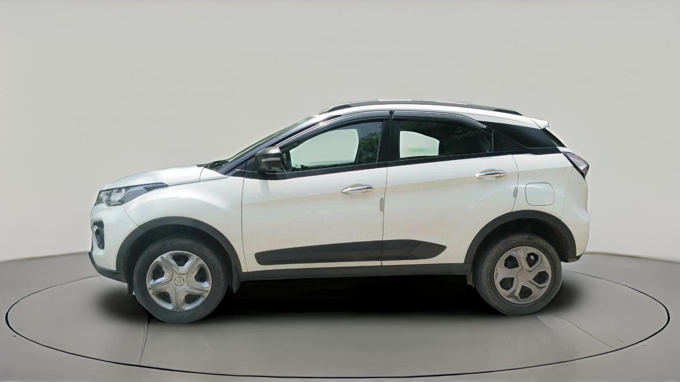 2022 Tata NEXON XMA SUNROOF DIESEL, Diesel, Automatic, 42,318 km, exterior