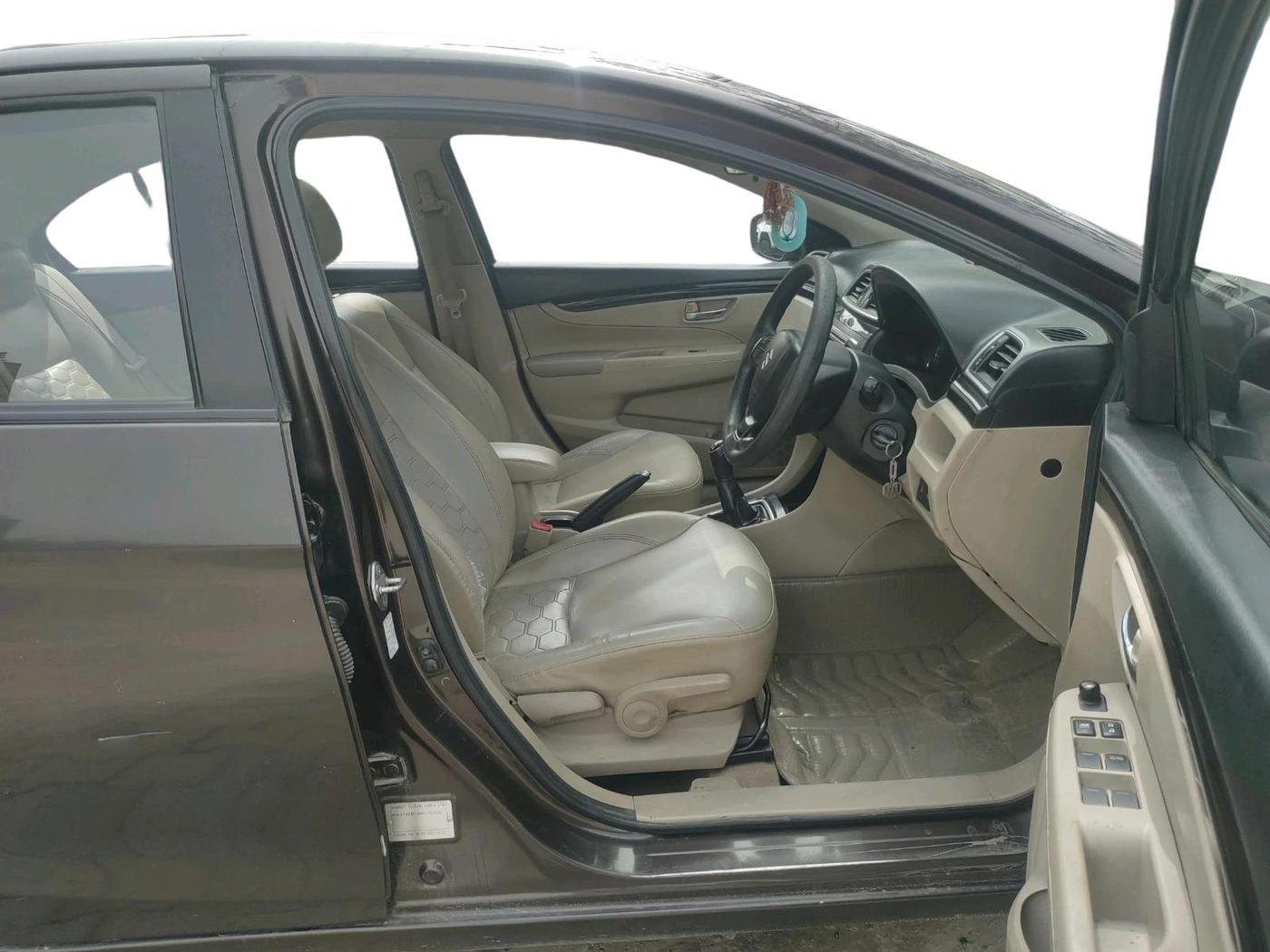 2016 Maruti Ciaz VDI+ SHVS, Diesel, Manual, 1,50,212 km, interior
