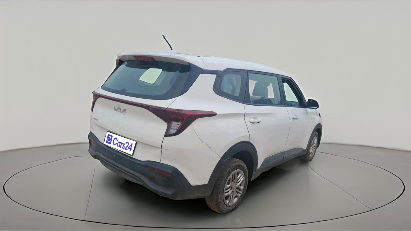 2023 KIA CARENS PREMIUM 1.5 PETROL 7 STR, Petrol, Manual, 90,430 km, exterior