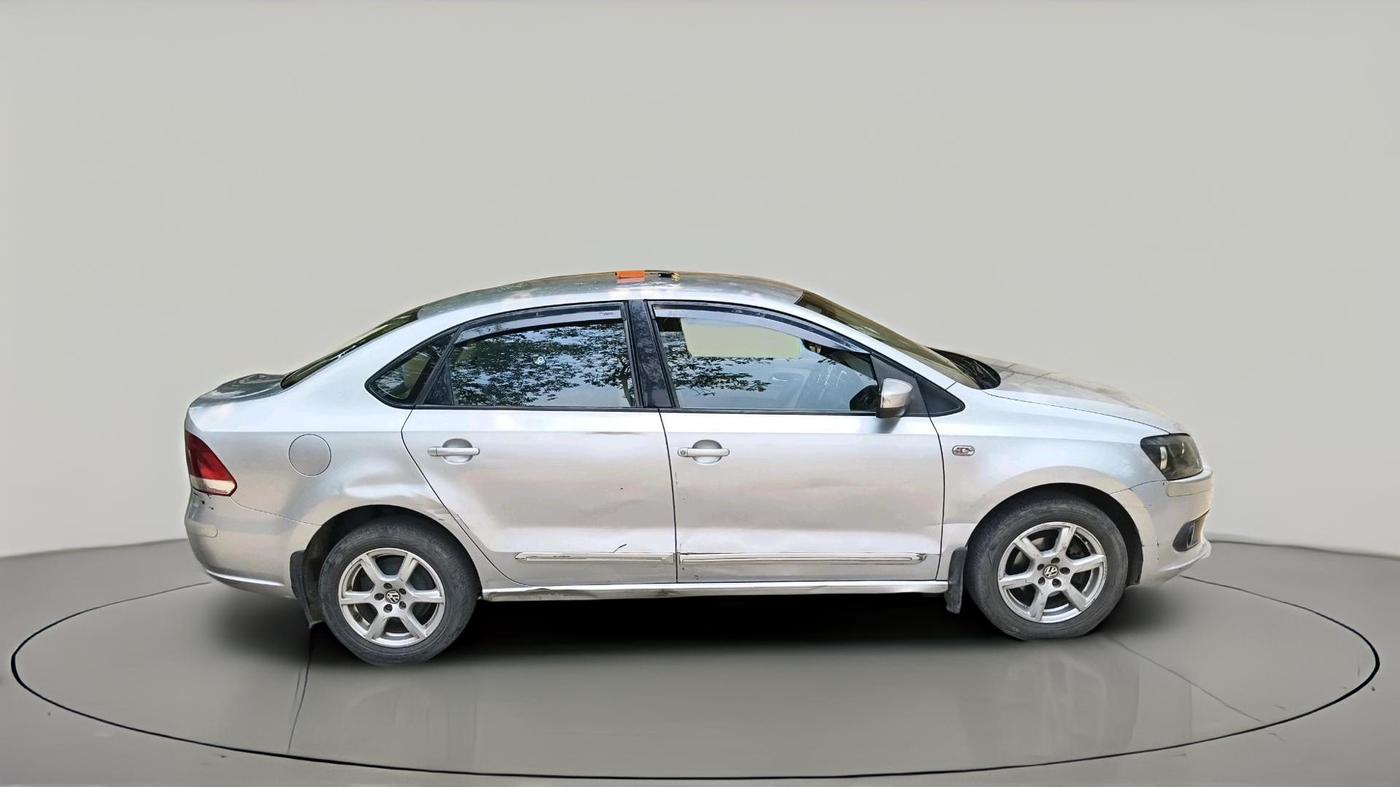 2014 Volkswagen Vento HIGHLINE 1.6 MPI, Petrol, Manual, 1,01,527 km, exterior