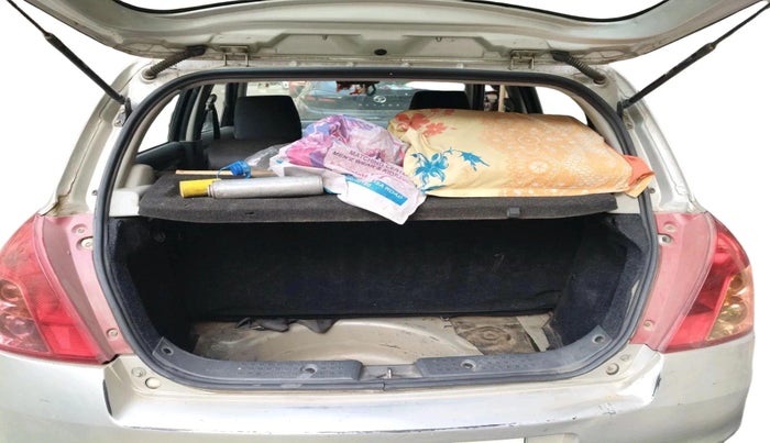 2011 Maruti Swift ZXI, Petrol, Manual, 78,856 km, exterior