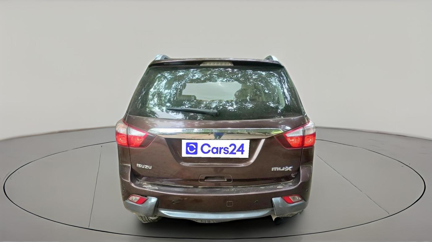 2017 ISUZU MU-X 4x2 AT, Diesel, Automatic, 1,01,540 km, exterior