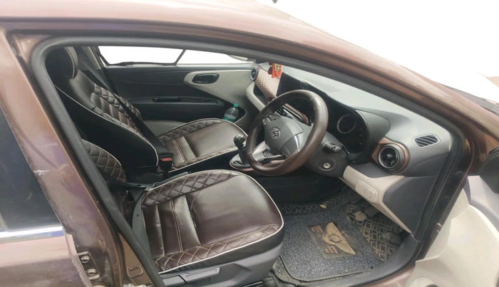 2021 Hyundai AURA S 1.2 CNG, CNG, Manual, 79,506 km, interior