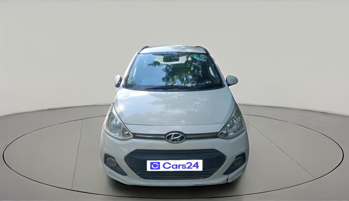 2015 Hyundai Grand i10 ASTA AT 1.2 KAPPA VTVT, Petrol, Automatic, 31,572 km, exterior