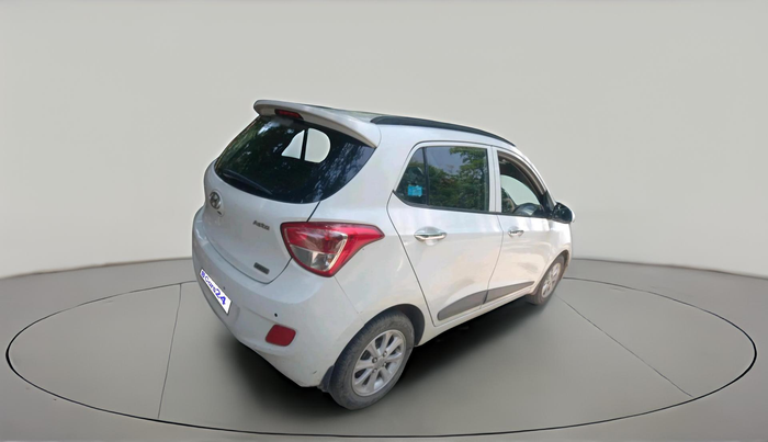 2015 Hyundai Grand i10 ASTA AT 1.2 KAPPA VTVT, Petrol, Automatic, 31,572 km, exterior