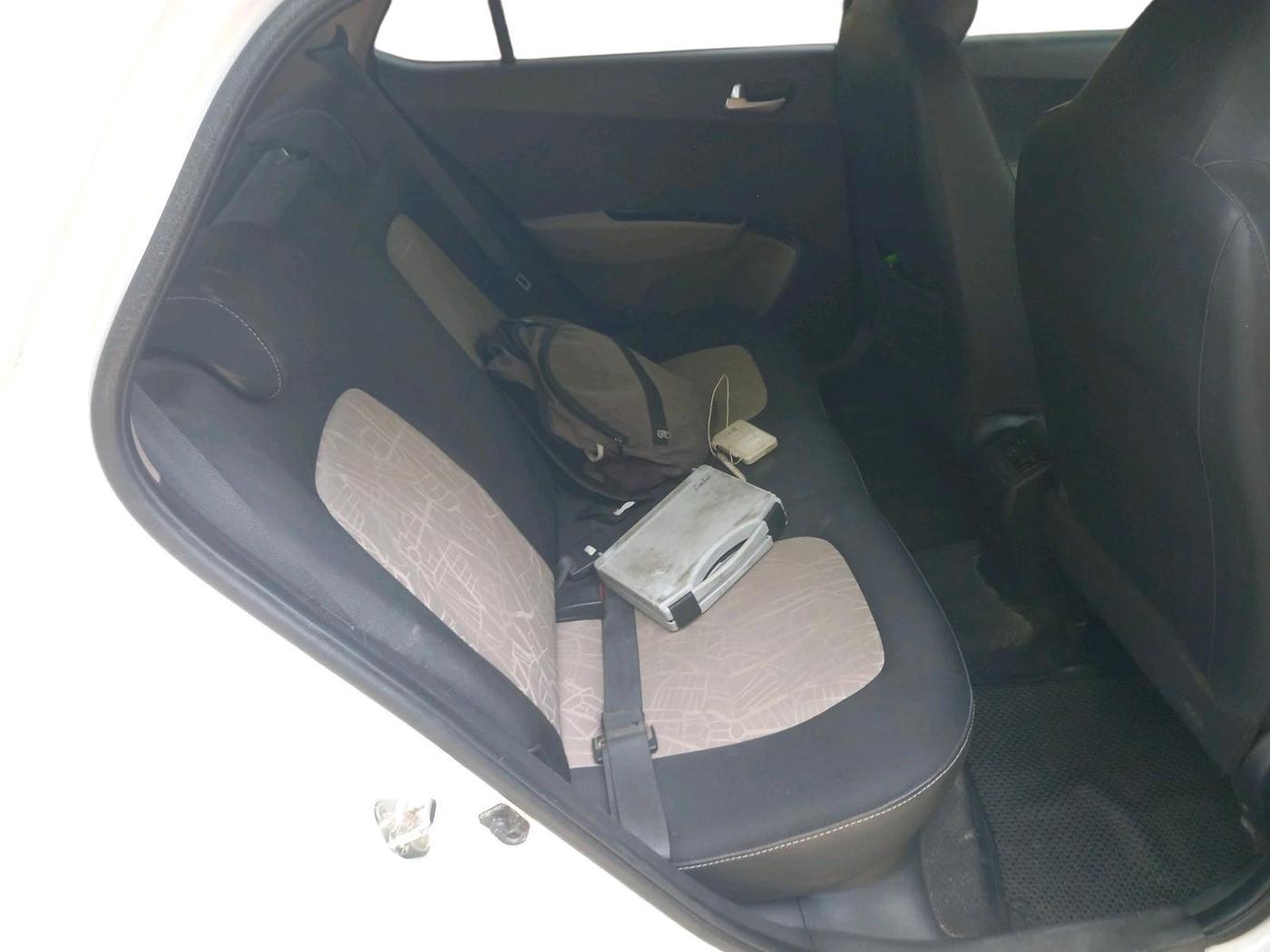 2015 Hyundai Grand i10 ASTA AT 1.2 KAPPA VTVT, Petrol, Automatic, 31,572 km, interior