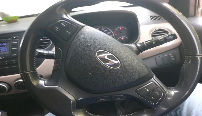 2015 Hyundai Grand i10 ASTA AT 1.2 KAPPA VTVT, Petrol, Automatic, 31,572 km, interior