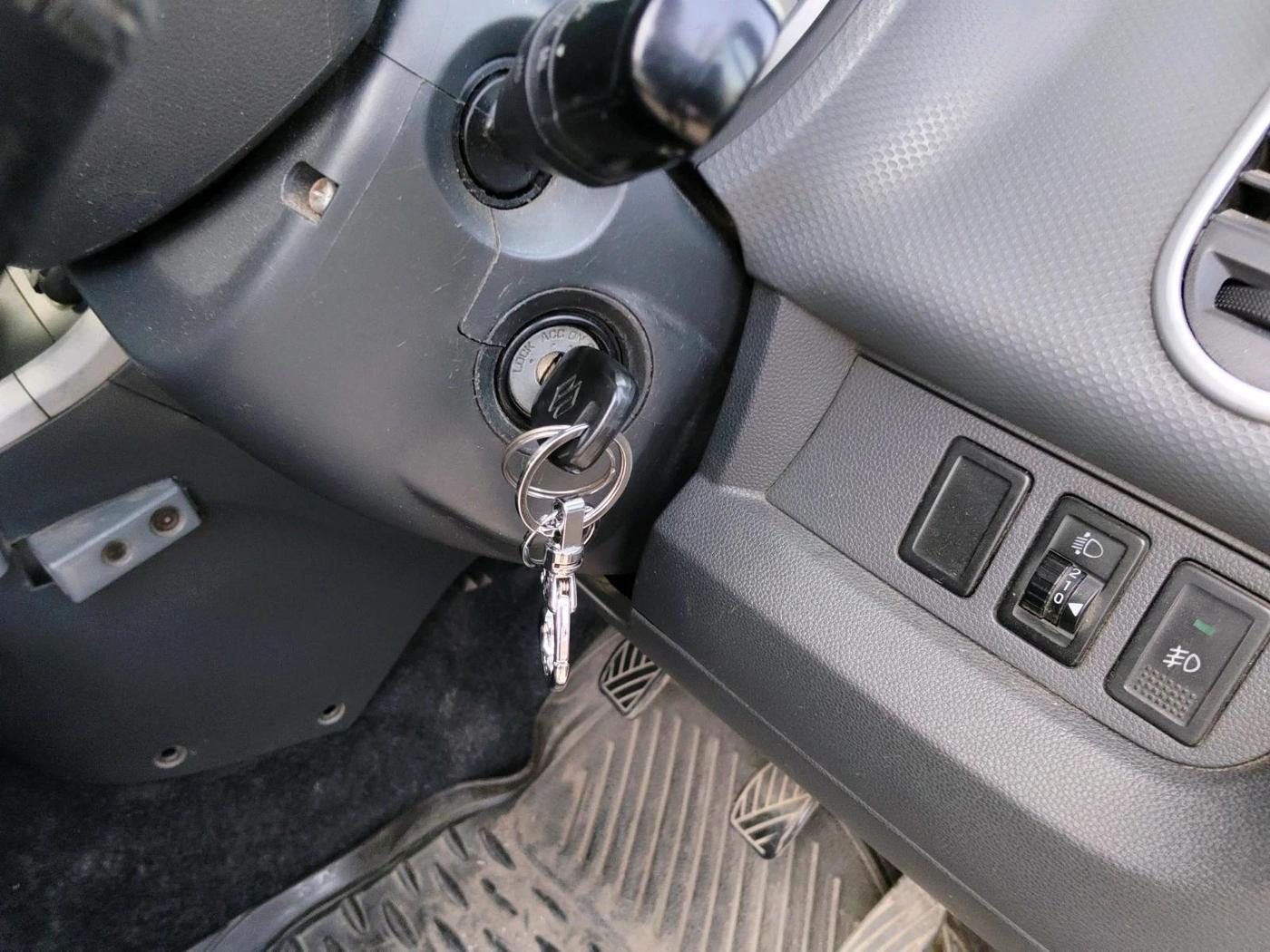 2012 Maruti Ritz VXI, Petrol, Manual, 1,20,225 km, interior