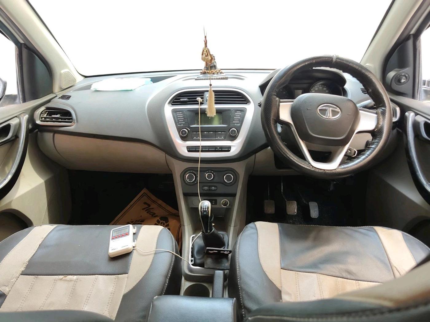 2017 Tata Tiago XT PETROL, CNG, Manual, 1,03,953 km, interior