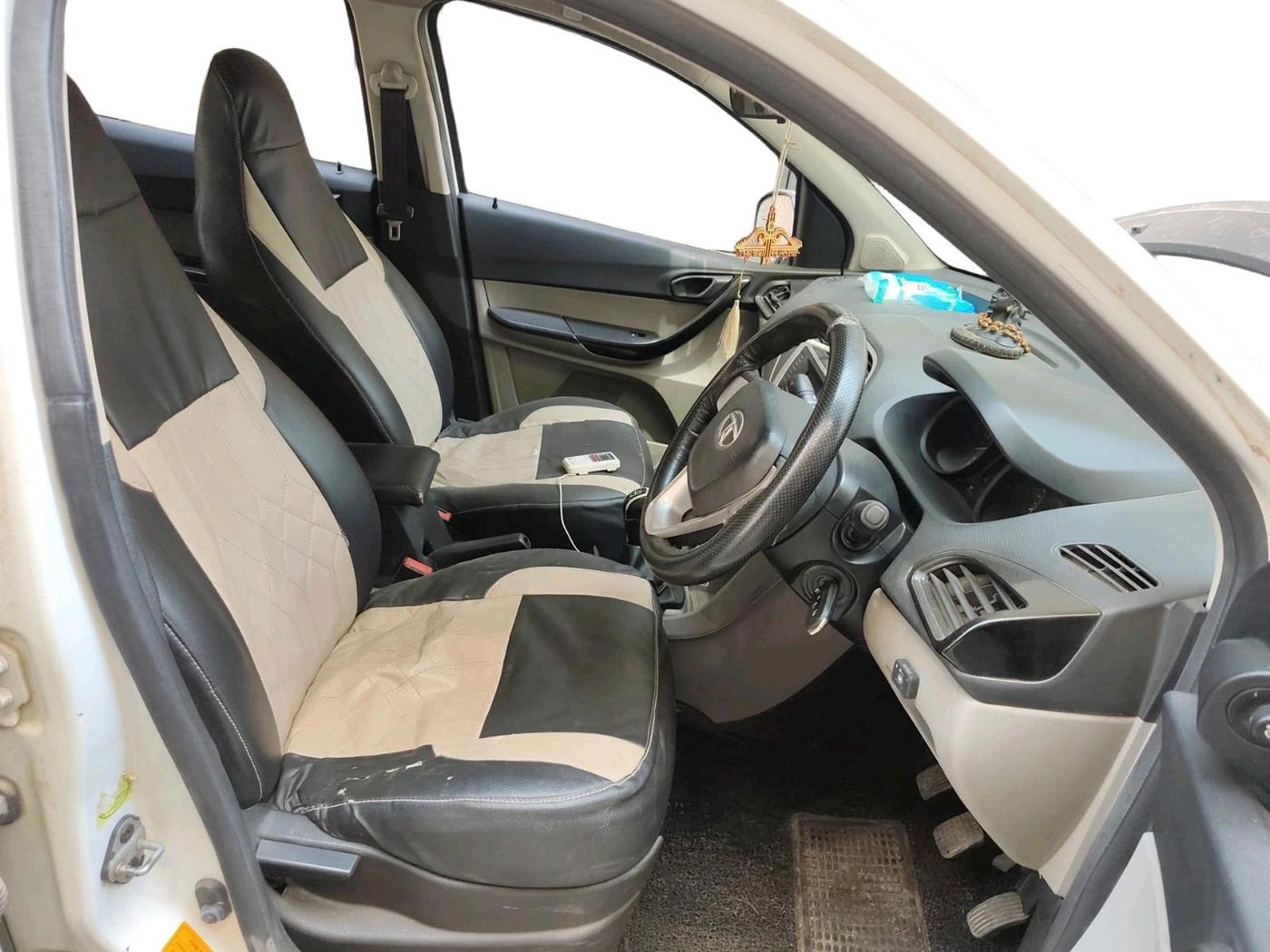 2017 Tata Tiago XT PETROL, CNG, Manual, 1,03,953 km, interior