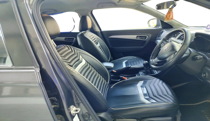 2021 Maruti Vitara Brezza ZXI, Petrol, Manual, 35,957 km, interior