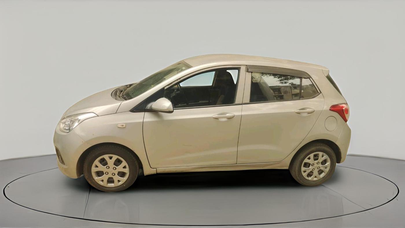 2016 Hyundai Grand i10 MAGNA AT 1.2 KAPPA VTVT, Petrol, Automatic, 36,341 km, exterior