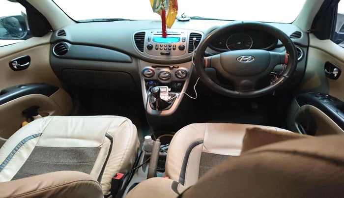 2013 Hyundai i10 SPORTZ 1.1, Petrol, Manual, 81,619 km, interior