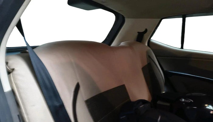 2013 Hyundai i10 SPORTZ 1.1, Petrol, Manual, 81,619 km, interior