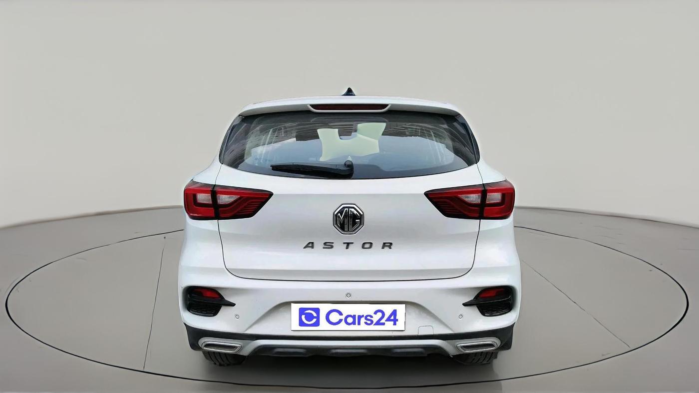 2025 MG ASTOR Sprint 1.5 MT (Ivory), Petrol, Manual, 7,406 km, exterior