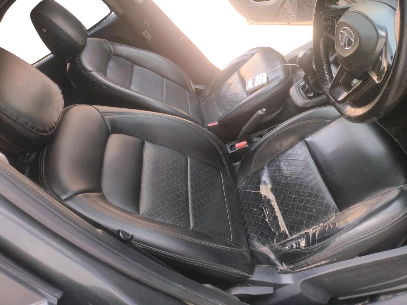 2023 Tata PUNCH ADVENTURE MT, Petrol, Manual, 88,092 km, interior