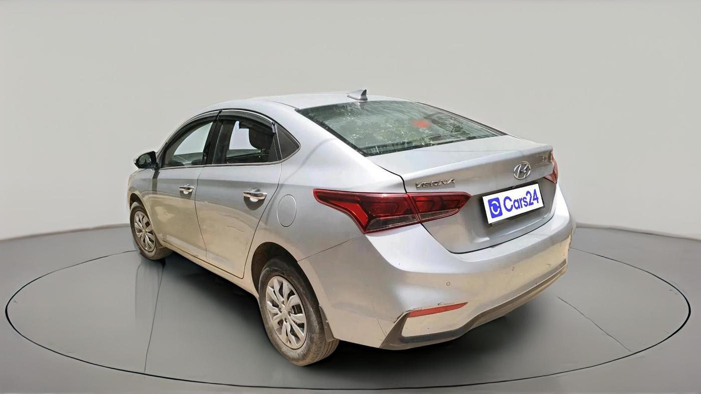2019 Hyundai Verna 1.4 EX CRDI, Diesel, Manual, 99,257 km, exterior