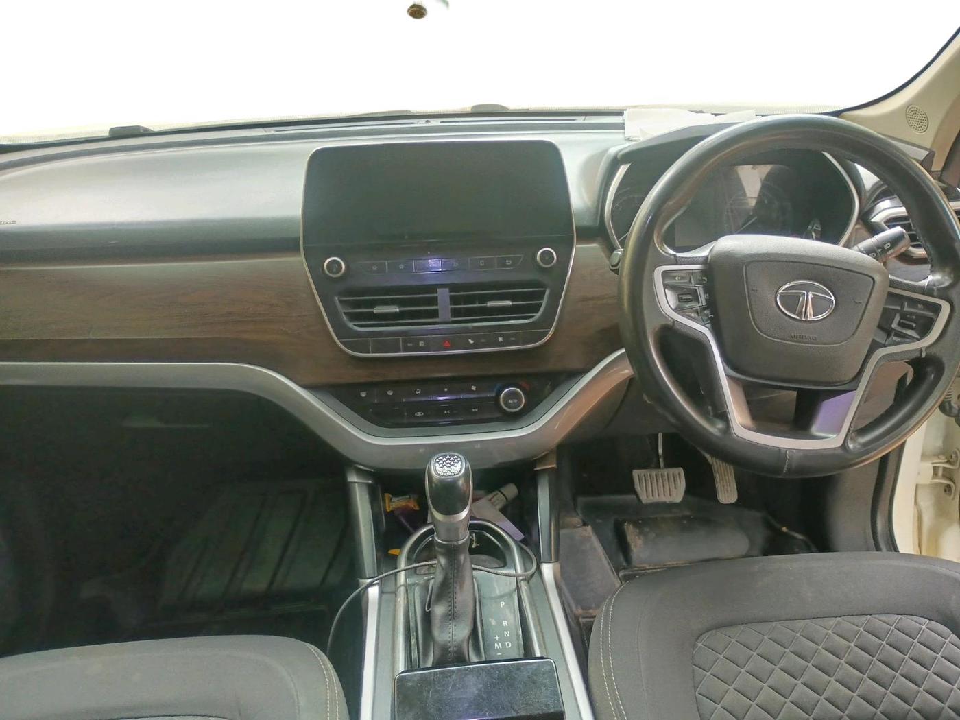 2021 Tata Harrier XTA 2.0L KRYOTEC PLUS, Diesel, Automatic, 1,17,385 km, interior