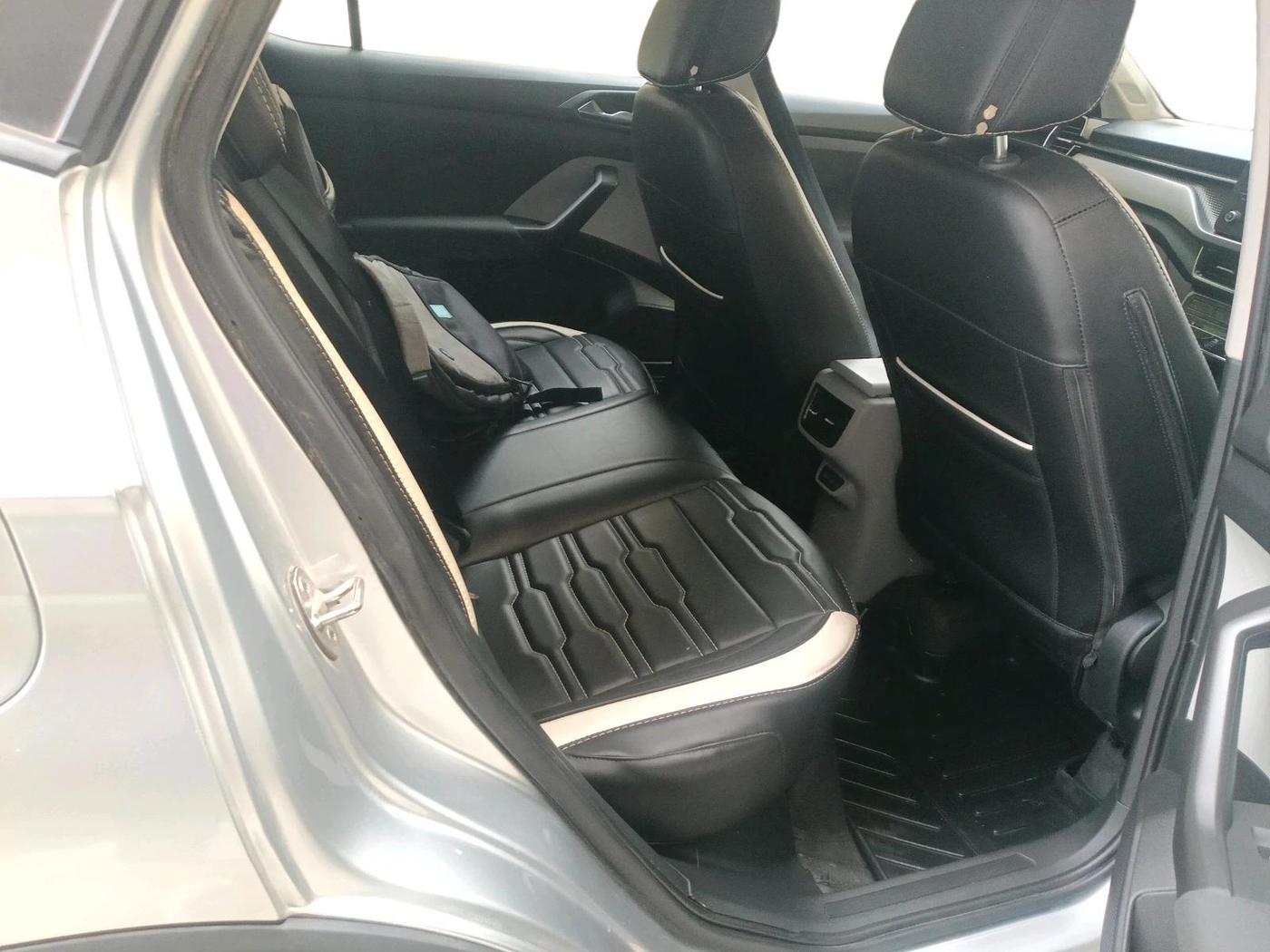 2023 Skoda KUSHAQ AMBITION 1.5 TSI MT, Petrol, Manual, 9,063 km, interior