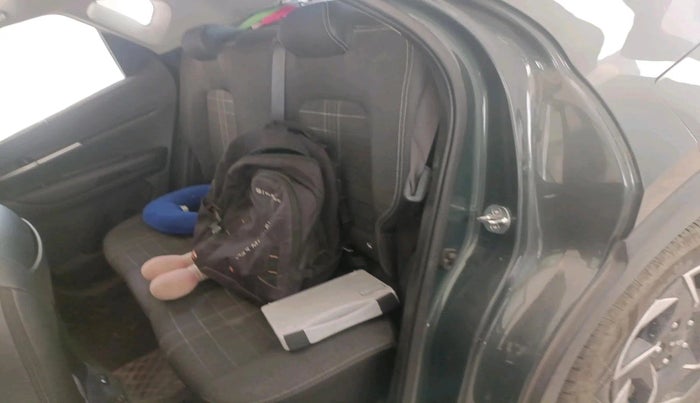 2024 KIA SONET HTK (O) 1.2 Petrol MT, Petrol, Manual, 25,605 km, interior