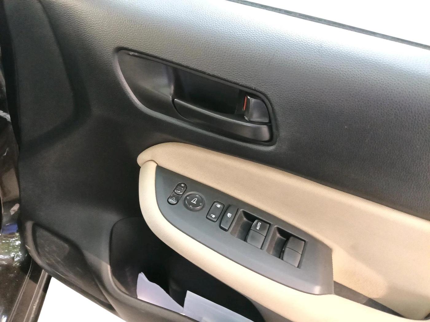 2022 Honda City 1.5L I-VTEC V MT 5TH GEN, Petrol, Manual, 47,417 km, interior