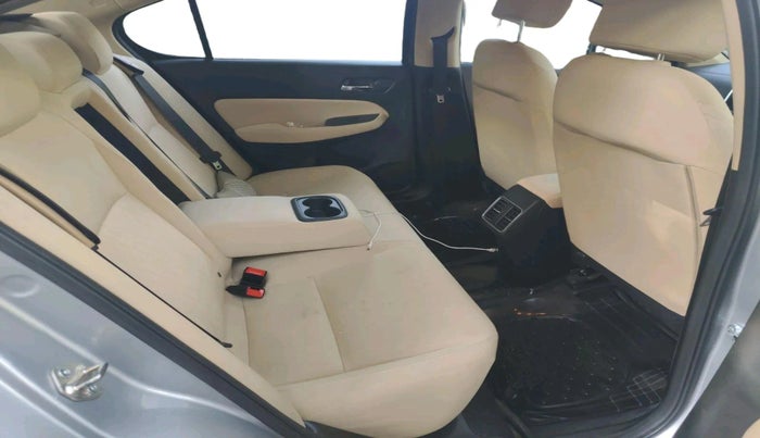 2024 Honda City 1.5L I-VTE V CVT, Petrol, Automatic, 14,377 km, interior