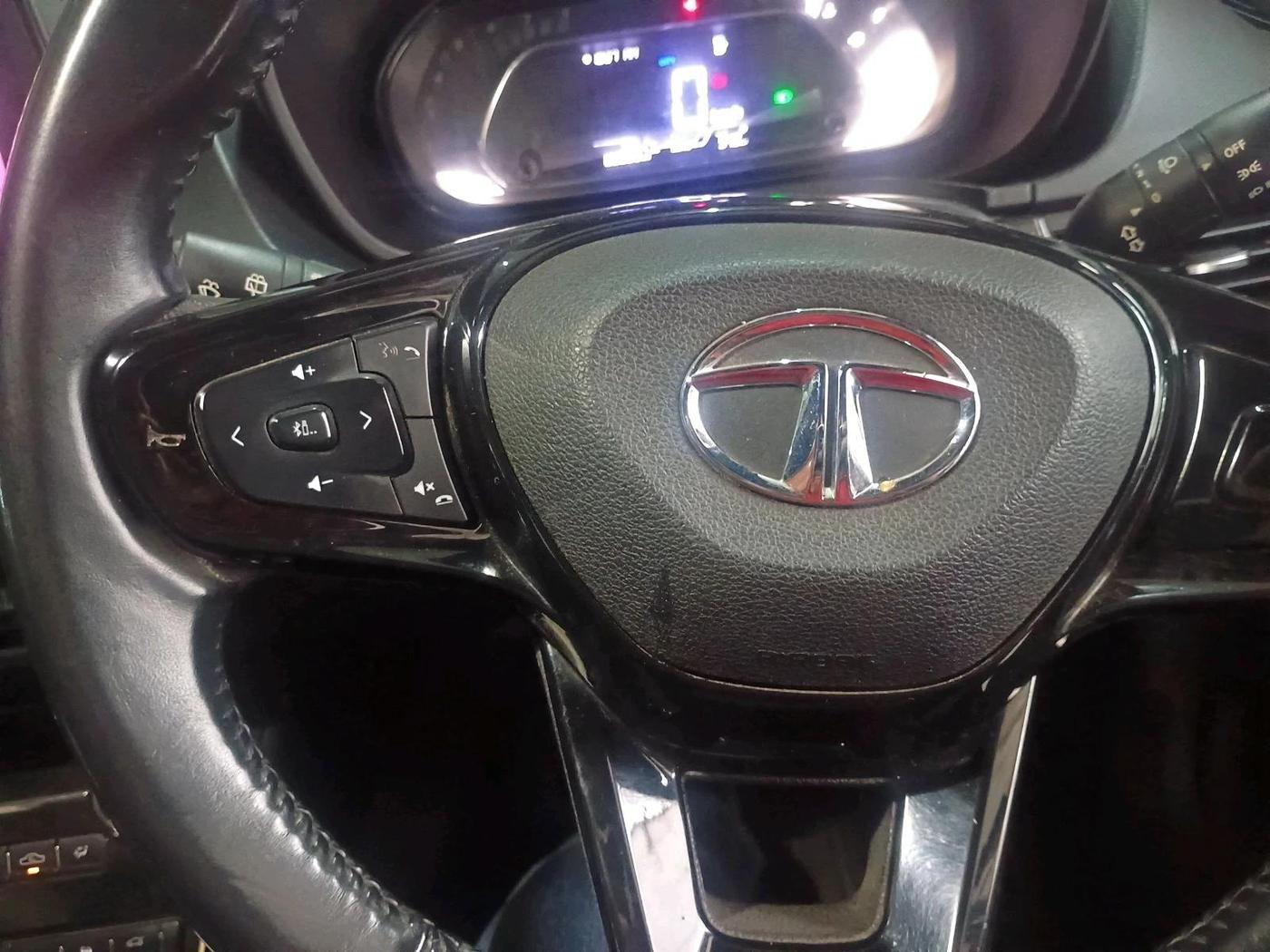 2021 Tata NEXON XZ PLUS DIESEL DARK EDITION, Diesel, Manual, 80,392 km, interior