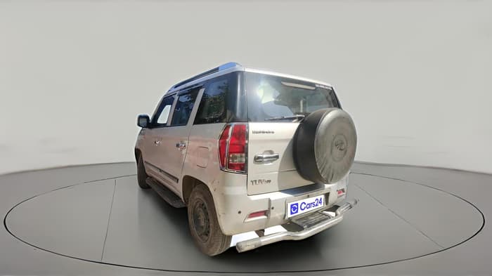 2017 Mahindra TUV300 T6, Diesel, Manual, 1,06,067 km, exterior