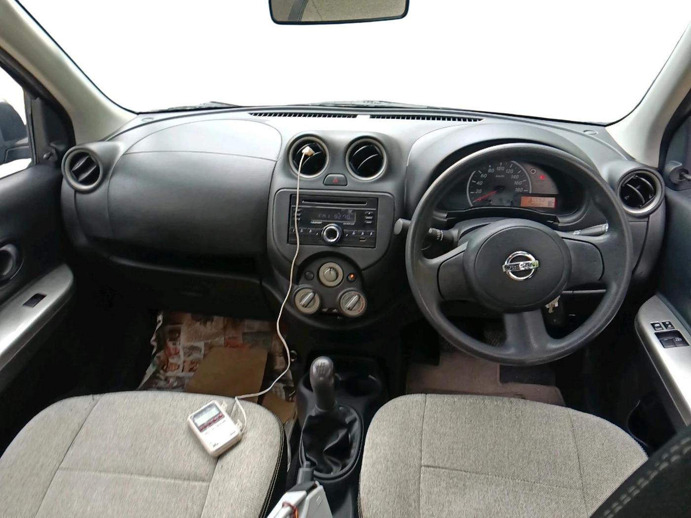 2017 Nissan Micra Active XL, Petrol, Manual, 45,685 km, interior