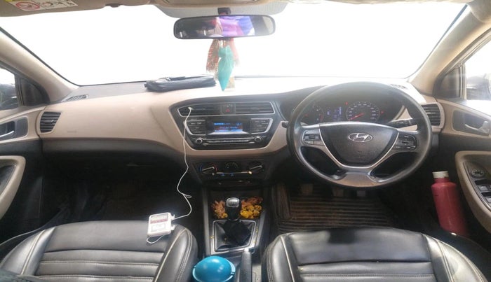 2019 Hyundai Elite i20 MAGNA PLUS 1.2, Petrol, Manual, 1,55,162 km, interior