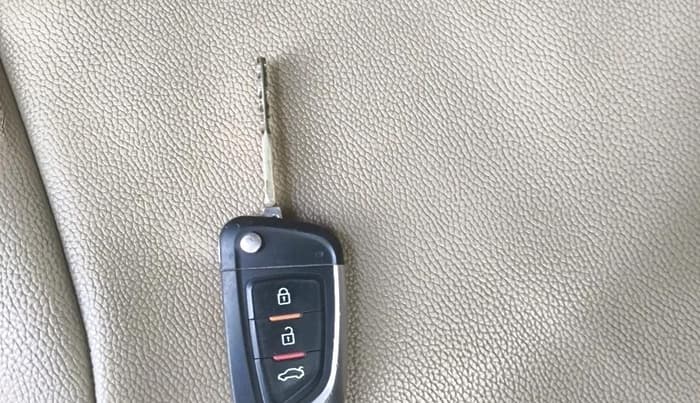 2011 Honda City 1.5L I-VTEC V MT, Petrol, Manual, 1,56,166 km, interior