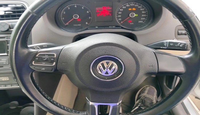 2014 Volkswagen Vento HIGHLINE PETROL AT, Petrol, Automatic, 1,06,625 km, interior