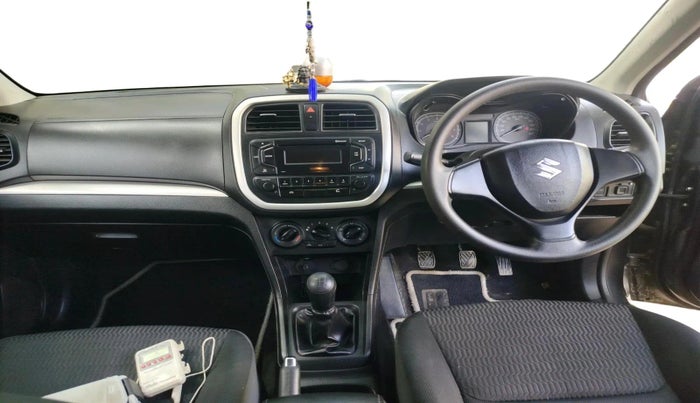 2021 Maruti Vitara Brezza LXI, Petrol, Manual, 21,507 km, interior