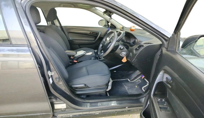 2021 Maruti Vitara Brezza LXI, Petrol, Manual, 21,507 km, interior