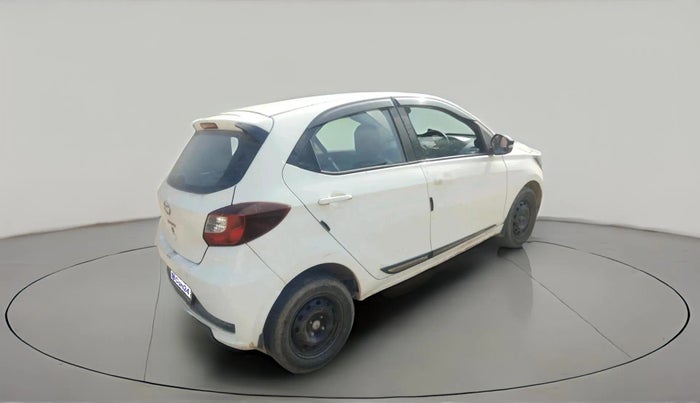 2022 Tata Tiago XT CNG, CNG, Manual, 40,290 km, exterior