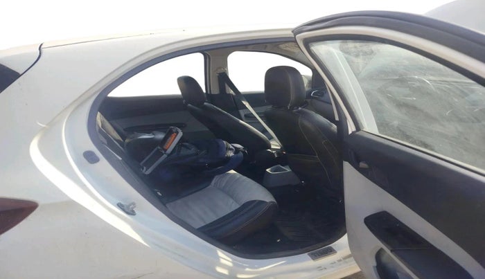 2022 Tata Tiago XT CNG, CNG, Manual, 40,290 km, interior
