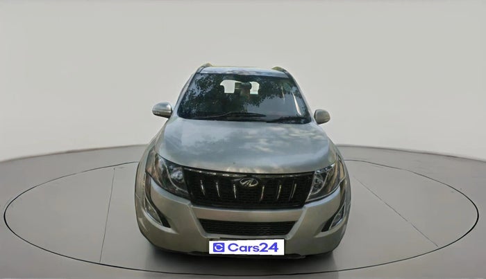 2017 Mahindra XUV500 W6 1.99, Diesel, Manual, 69,588 km, exterior
