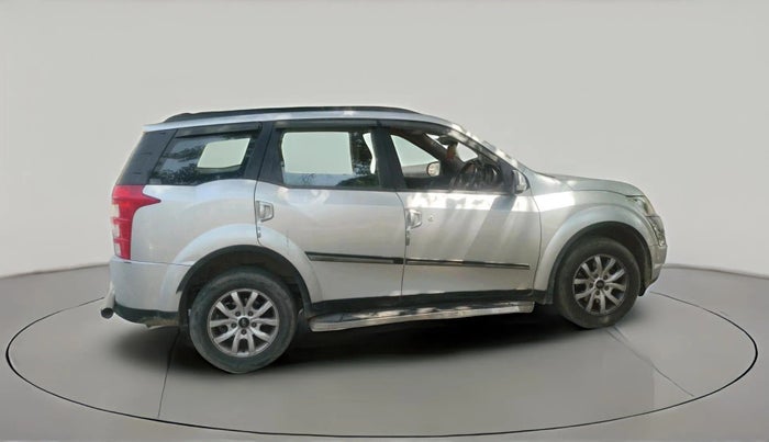 2017 Mahindra XUV500 W6 1.99, Diesel, Manual, 69,588 km, exterior