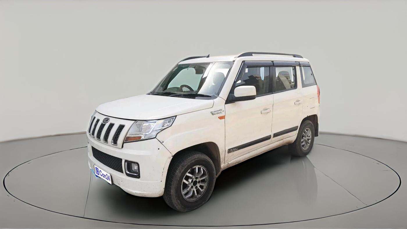 2017 Mahindra TUV300 T8, Diesel, Manual, 2,11,883 km, exterior