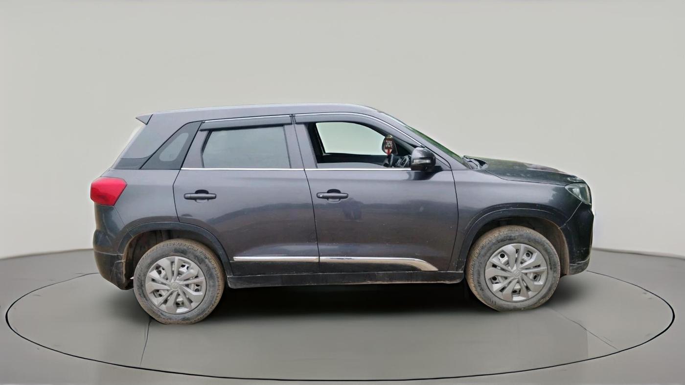 2022 Maruti Vitara Brezza LXI, Petrol, Manual, 66,793 km, exterior
