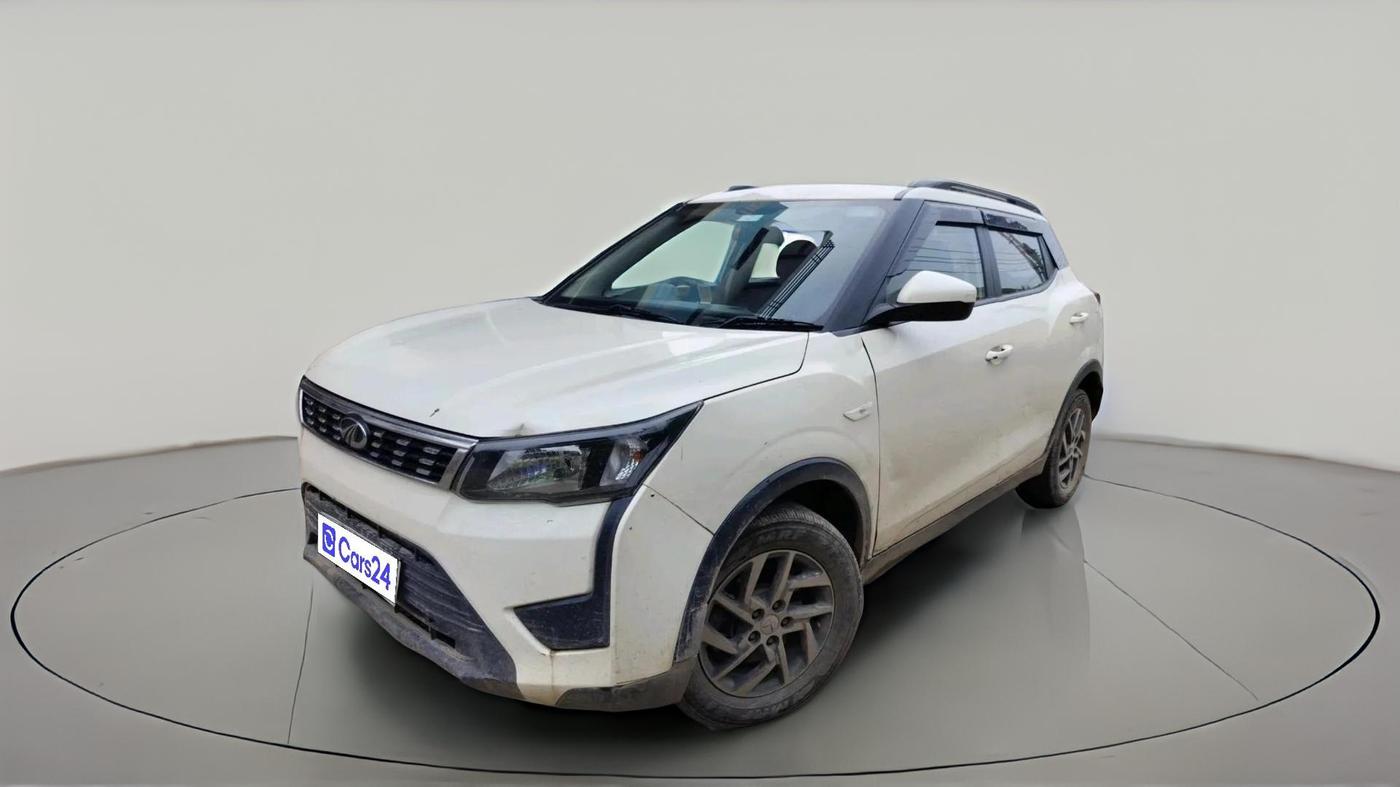 2022 Mahindra XUV300 W6 1.5 Sunroof Diesel, Diesel, Manual, 97,234 km, exterior