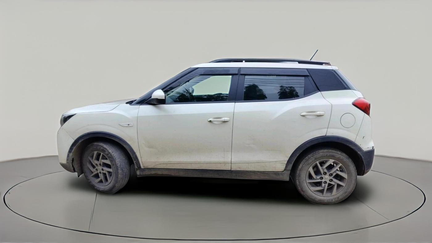 2022 Mahindra XUV300 W6 1.5 Sunroof Diesel, Diesel, Manual, 97,234 km, exterior