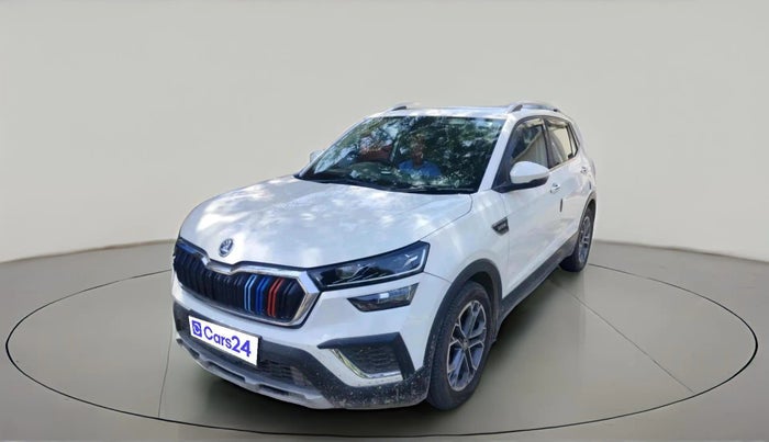 2021 Skoda KUSHAQ STYLE 1.0L TSI AT, Petrol, Automatic, 61,939 km, exterior
