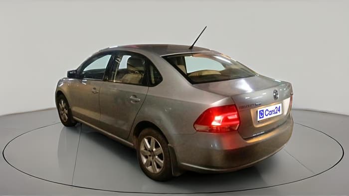2011 Volkswagen Vento HIGHLINE 1.6 MPI, Petrol, Manual, 81,730 km, exterior