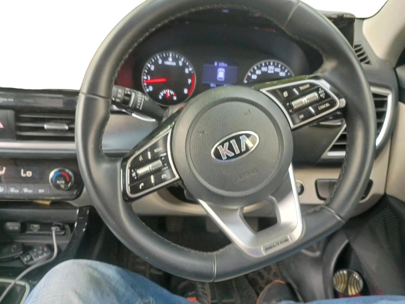 2020 KIA SELTOS HTX 1.5 PETROL, Petrol, Manual, 63,489 km, interior